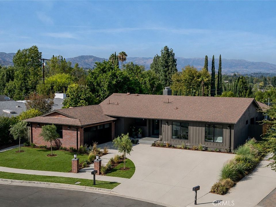 1st image of 23717 Crosson Dr