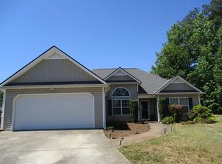 144 Walnut Creek Ln, Dallas, GA 30157