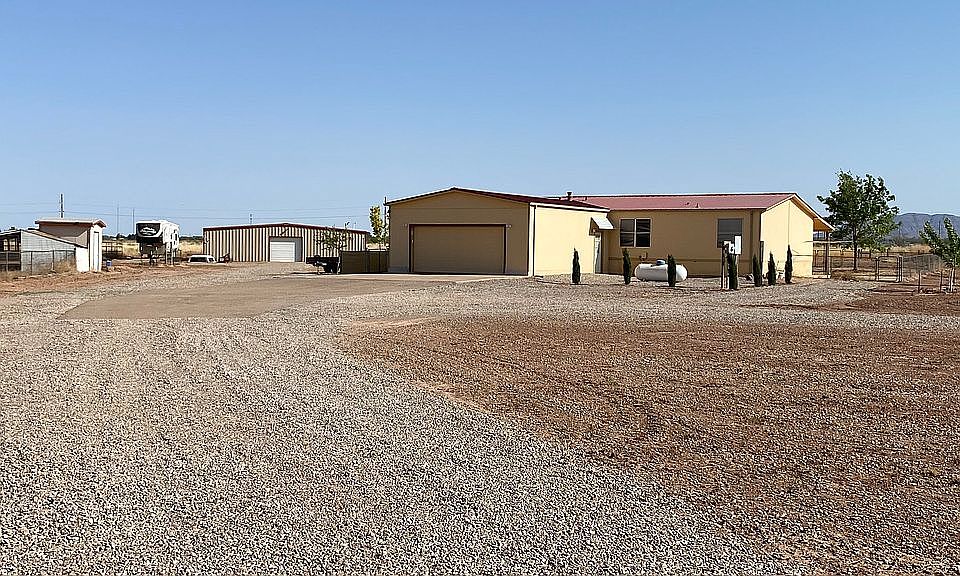 1st image of 79 Tumbleweed Ln