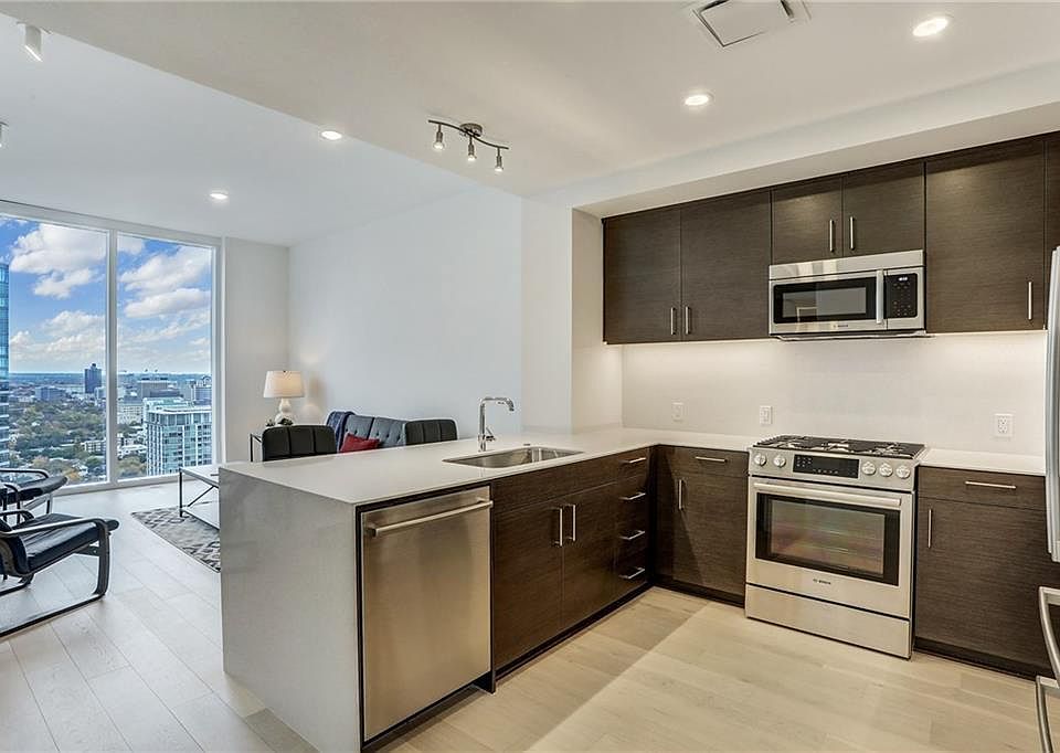 1st image of 301 West Ave APT 3102