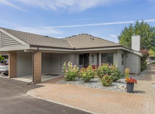 1765 Leckie Rd UNIT 220, Kelowna, BC V1X6X5
