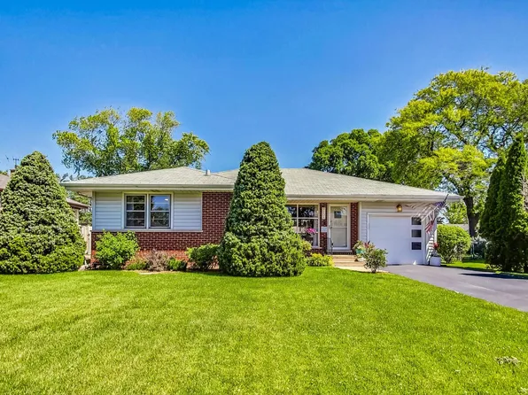 9106 27th St, Brookfield, IL 60513