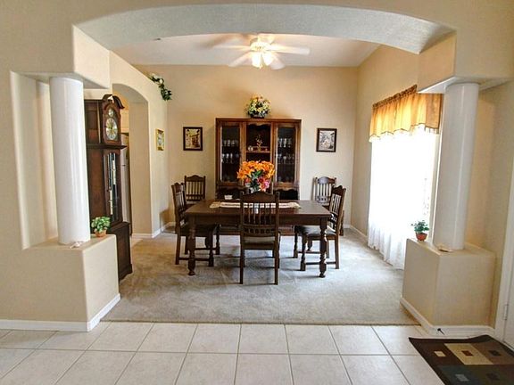 3rd image of 3821 Sunbeam Ct