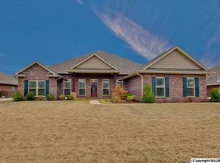2513 Caldwell Park Ct, Owens Cross Roads, AL 35763