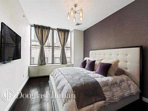 2nd image of 419 W 55th St APT 5D