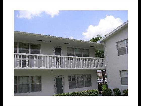 1st image of 43 Camden B