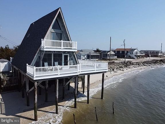 4th image of 184 Cove Rd