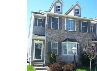 608 Bowers Dr, West Chester, PA 19382