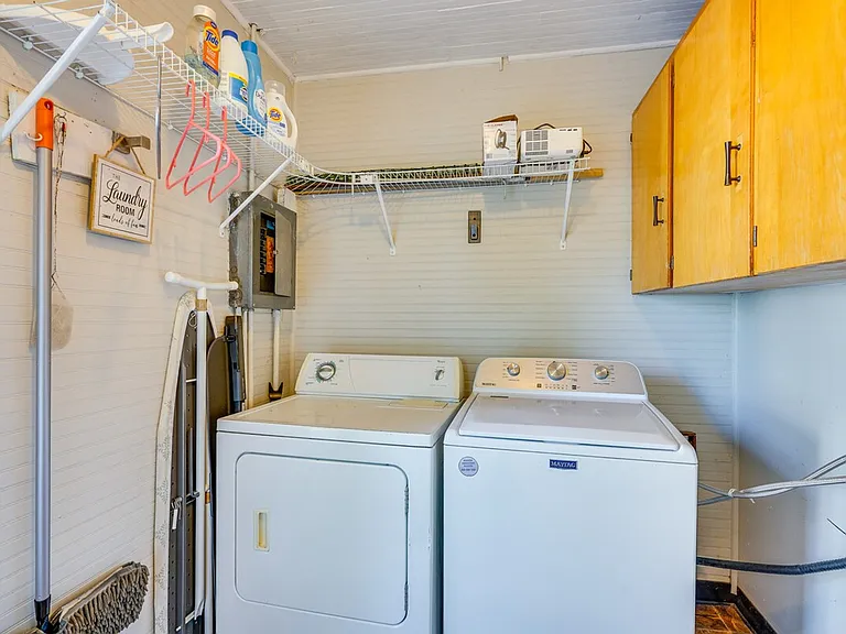 Laundry Room Cabinet