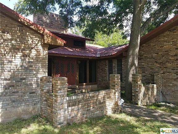 2nd image of 3119 N Us Highway 281