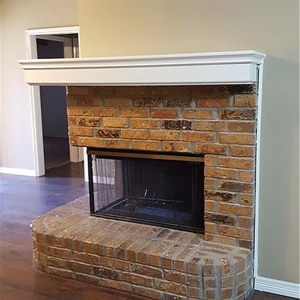 3rd image of 202 Larchbrook Dr