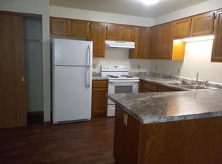 2700-2720 10603rd #2760-04, Cudahy, WI 53110