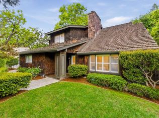 1135 Emerson St, Palo Alto, CA 94301