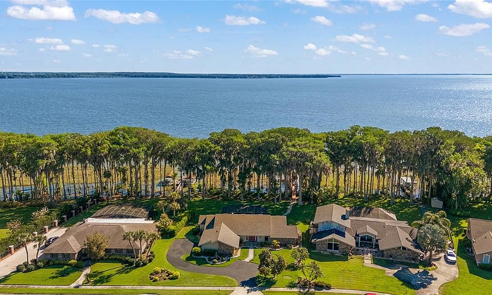 1st image of 2918 PORTO BELLO AVENUE
