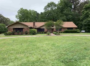 8120 Cross Rd, Pine Bluff, AR 71603