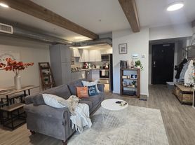 127 Guild St