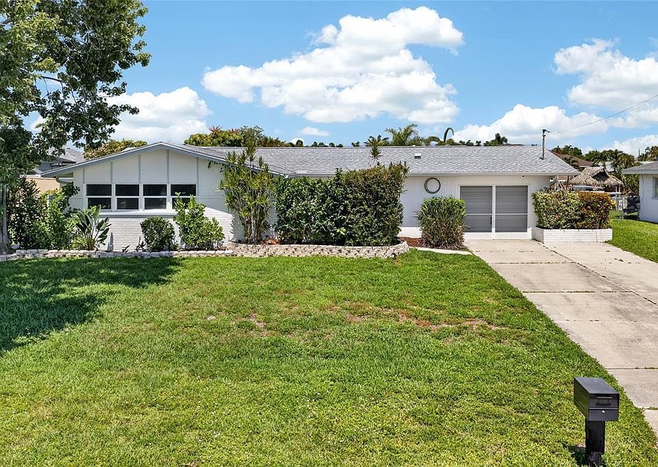 1st image of 3114 SE 18TH AVENUE