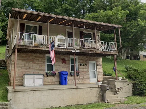 7560 Noblestown Rd, Mc Donald, PA 15057