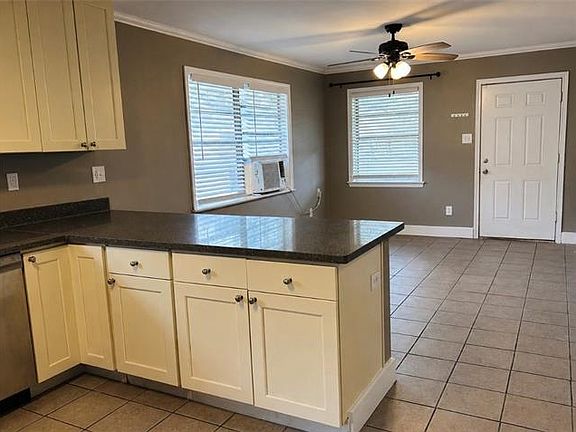 4th image of 4325 Morris Pl