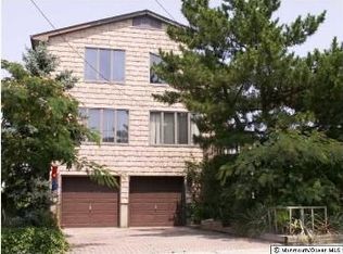 7 Reese Ave, Lavallette, NJ 08735