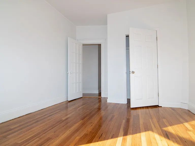 264 Kelton St #13 — Photo 5