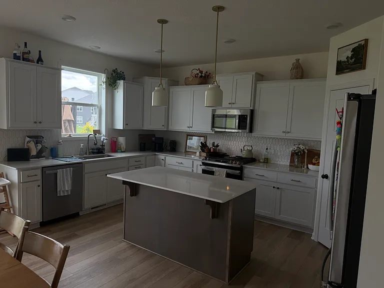 1903 Sparrow Dr — Photo 5