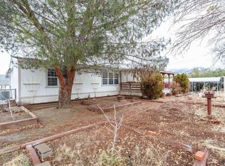 9207 Apache Dr, Weldon, CA 93283