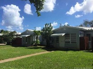 1722 Wiley St, Hollywood, FL 33020