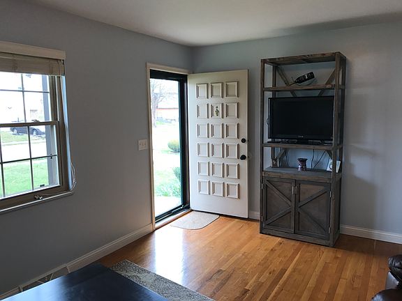 5th image of 244 Merravay Dr