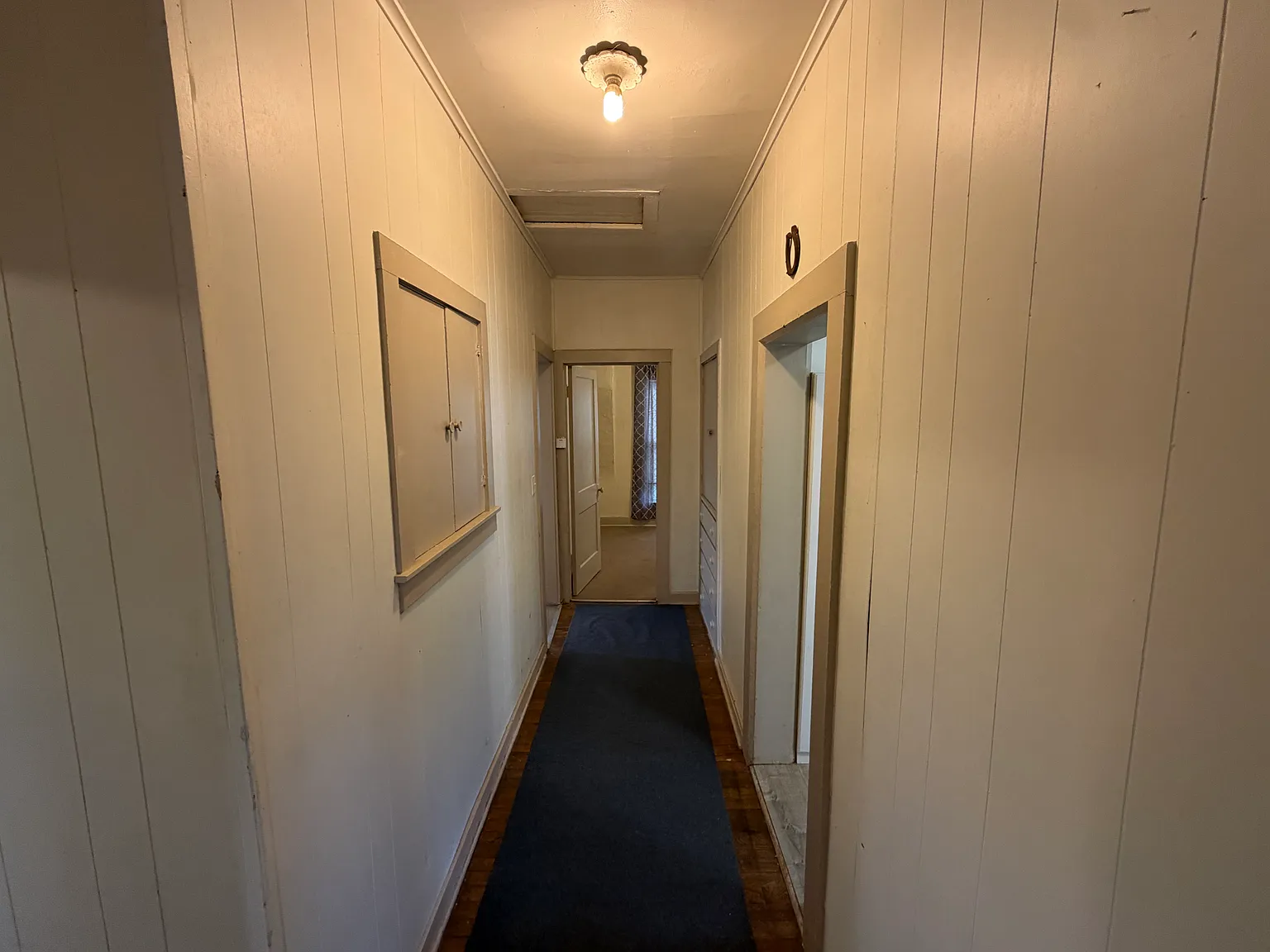 2 bed, 1000 sqft, $900 — Photo 1