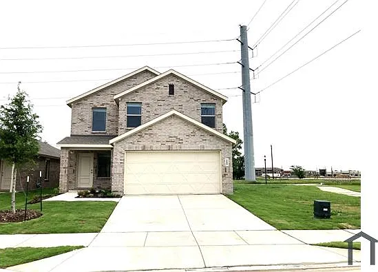 4 bed, 2279 sqft, $2,750 — Photo 1