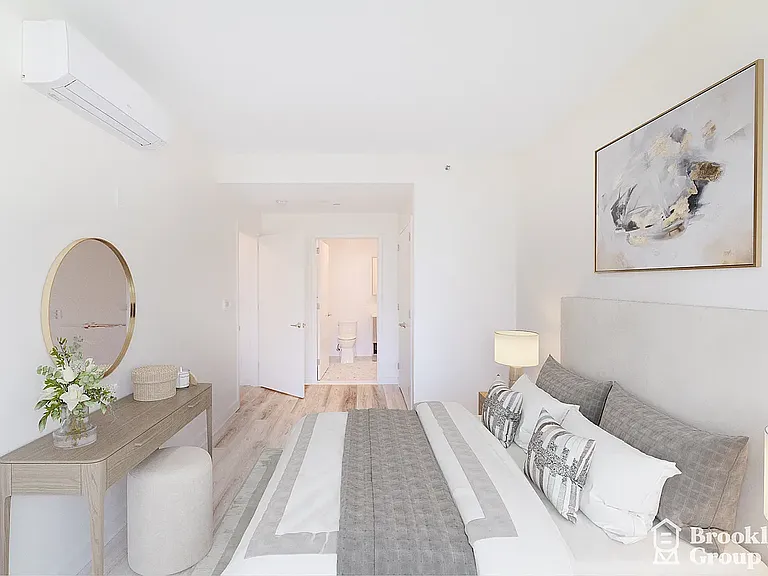 101-19 Rockaway Beach Blvd #3E — Photo 6