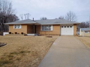 921 Burgos St, Saint Louis, MO