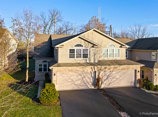 4721 Auvergne Ave, Lisle, IL 60532