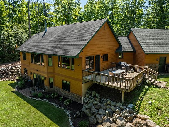5th image of W11328 Northwoods Ln