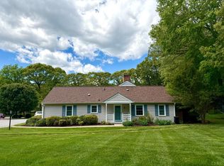 411 Clays Crossing Dr, Forest, VA 24551