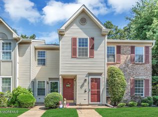 129 Gettysburg Ln, Holmdel, NJ 07733