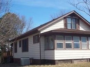 926 Lehmen Dr, Chester, IL 62233