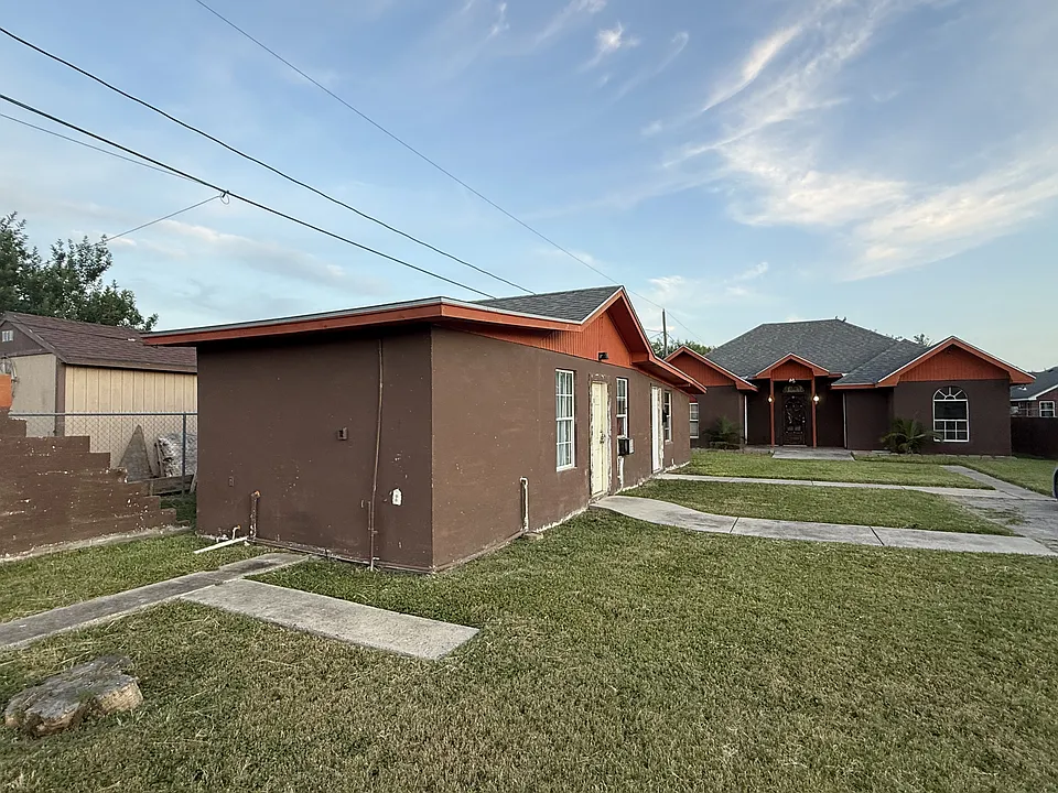 8516 Hendrix St #1