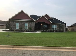 163 Addington Dr, Kathleen, GA 31047