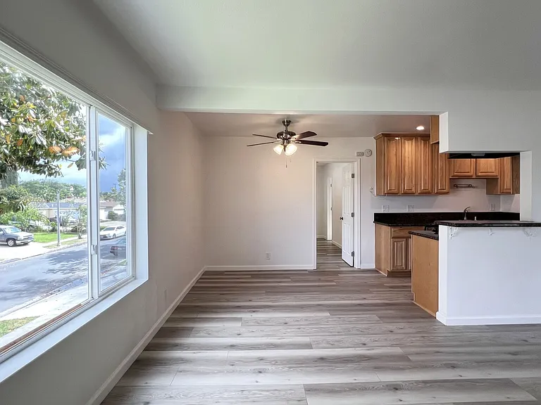 2642 W Porter Ave #12 — Photo 7