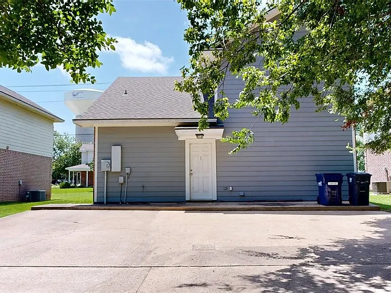 1619 Park Pl — Photo 29