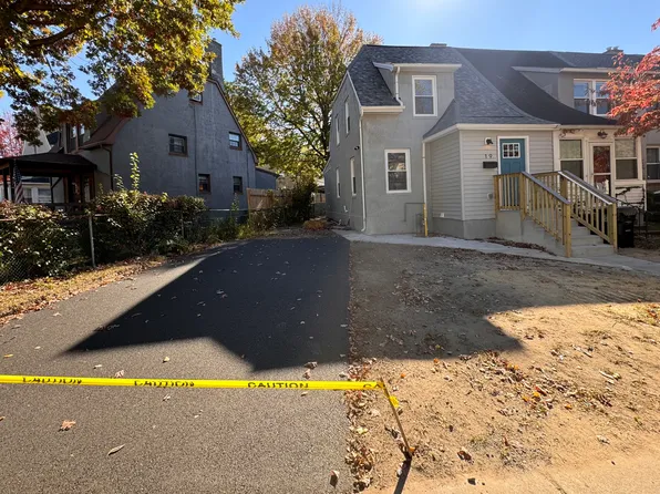 13 Bayship Rd, Baltimore, MD 21222