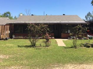 3881 Macks Rd, Century, FL 32535