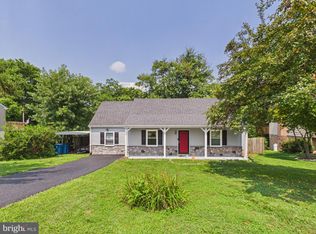 3828 Hillcrest Dr, Columbia, PA 17512
