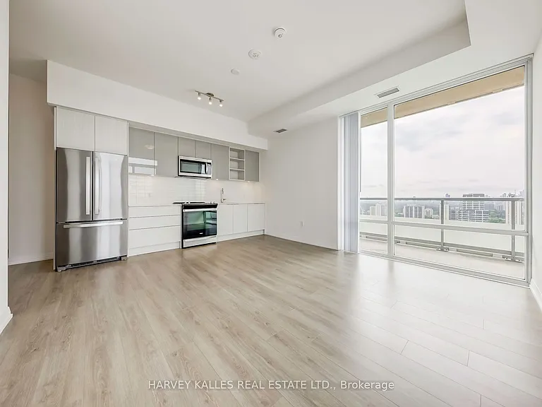 25 Holly St #LPH09 — Photo 12