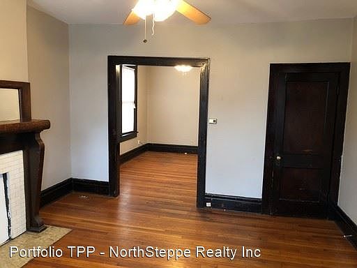 2nd image of 2512 Indianola Ave #2512