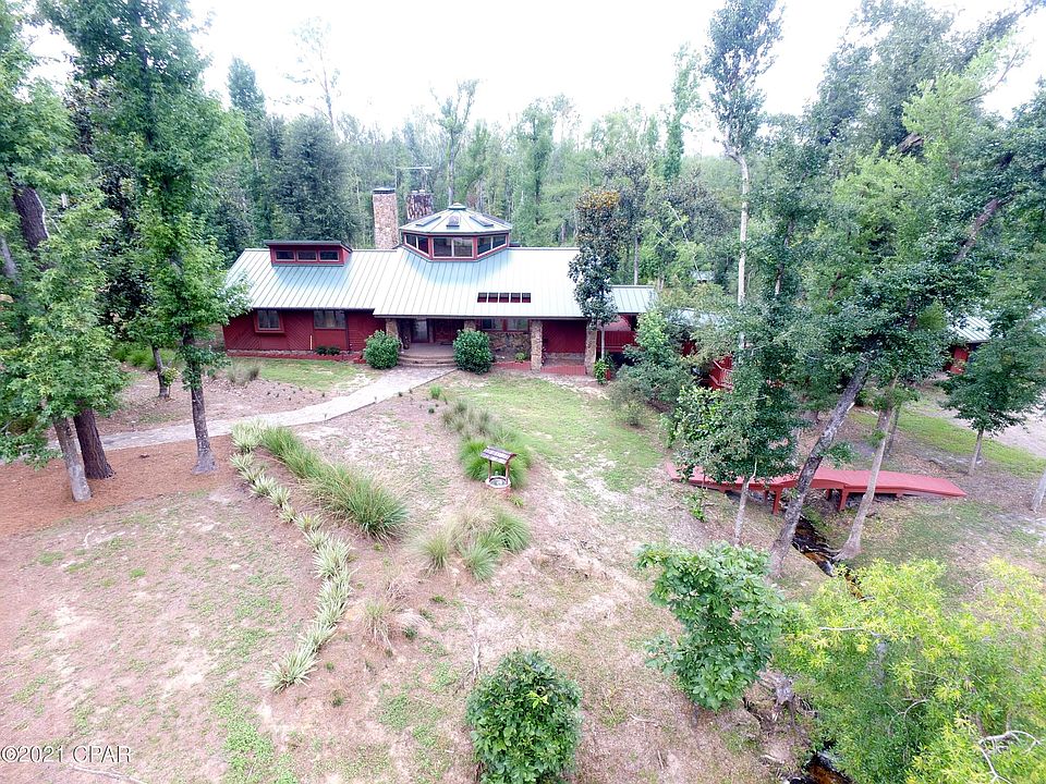 1st image of 891 Daniel Dr