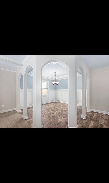 1st image of 1295 Black Oak Cir