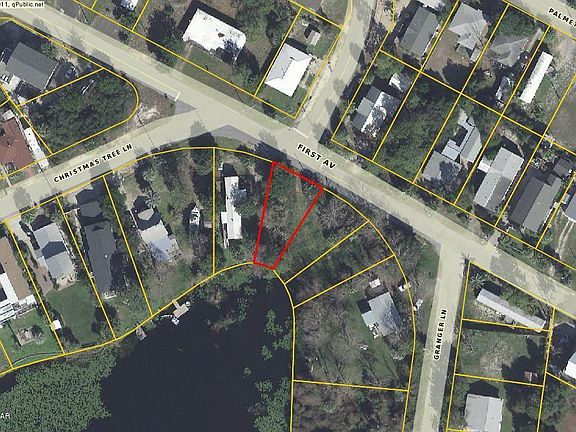 2nd image of 132 Christmas Tree Ln